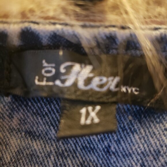 For Her NYC Denim Vest - Picture 3 of 5
